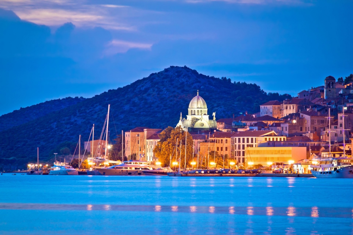 sibenik night lights croatia holidays