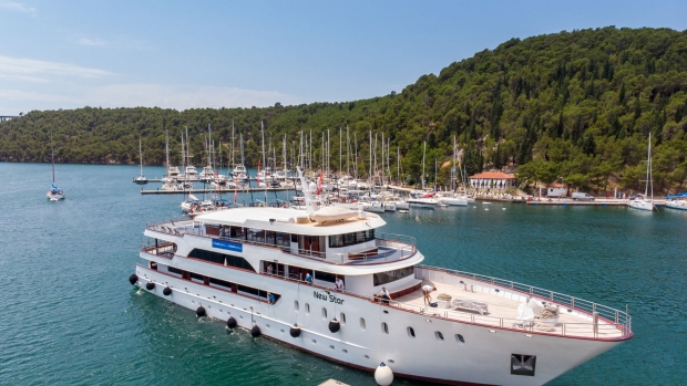 New Star: Dubrovnik to Split | Croatia Holidays New Star: Dubrovnik to Split | Croatia Holidays