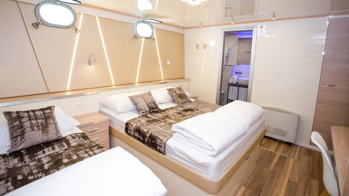 Maritimo: Dubrovnik to Opatija | Croatia Holidays