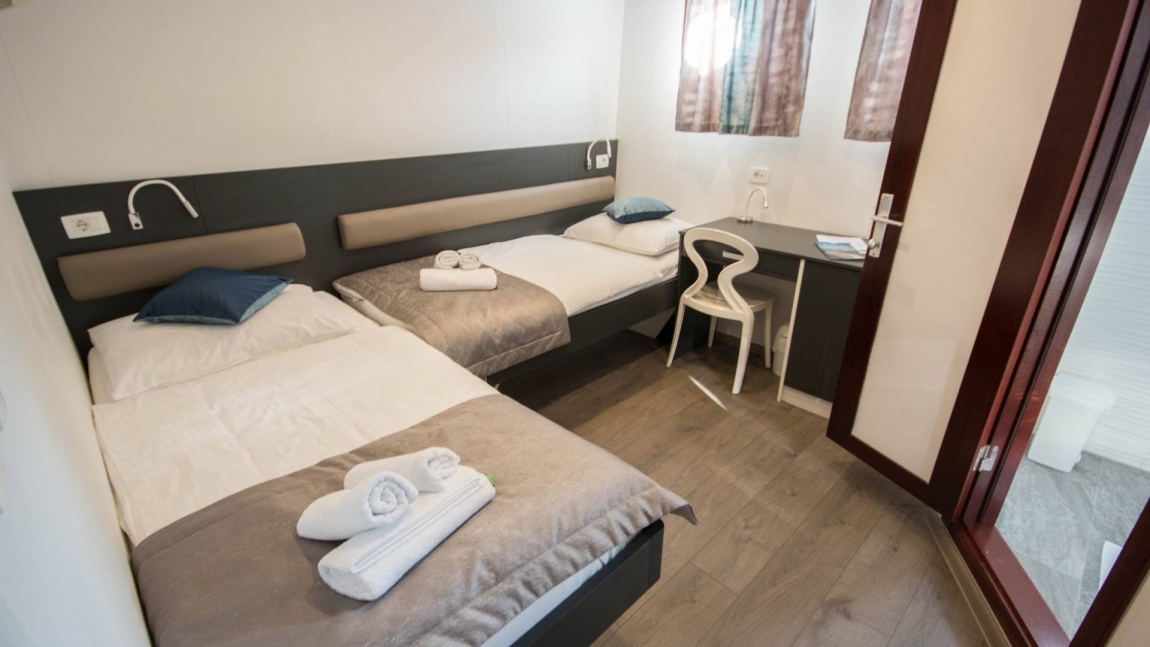 Lupus Mare: Split to Dubrovnik | Croatia Holidays