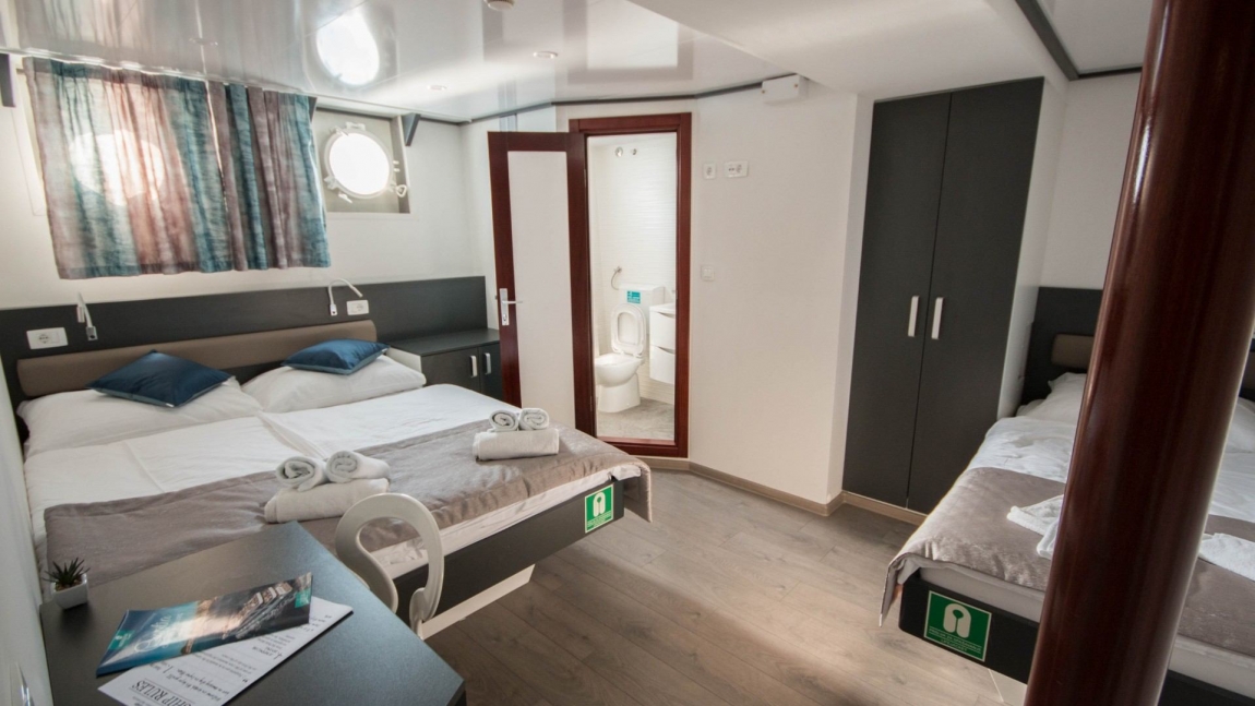 Lupus Mare: Split to Dubrovnik | Croatia Holidays