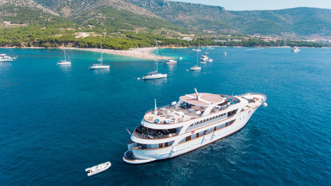 Futura: Split to Split | Croatia Holidays