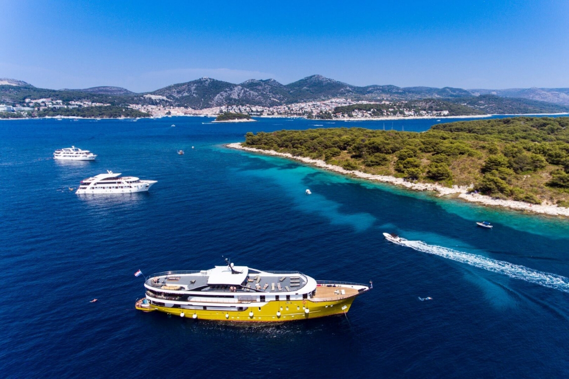 Arca | Croatia Holidays