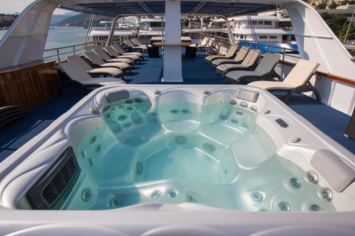 captain-bota-7.jpg